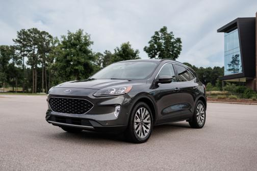 2020 Ford Escape Titanium