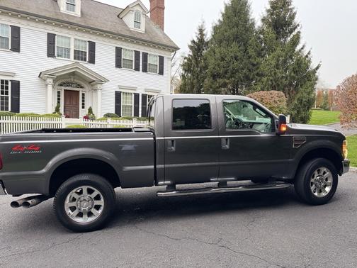 2008 Ford F-350 Lariat Crew Cab Super Duty