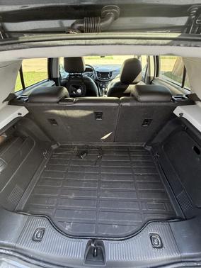 Gray 2019 Chevrolet Trax LT