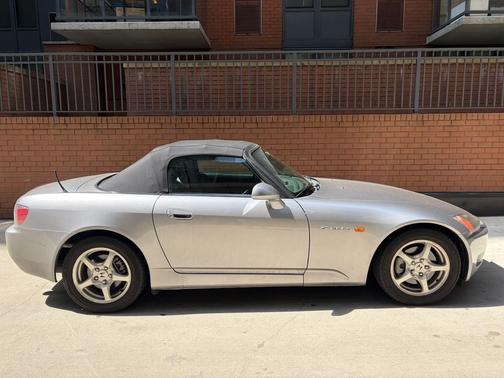 Silver 2000 Honda S2000 Base