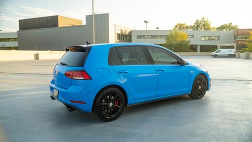 2021 Volkswagen Golf GTI 2.0T SE
