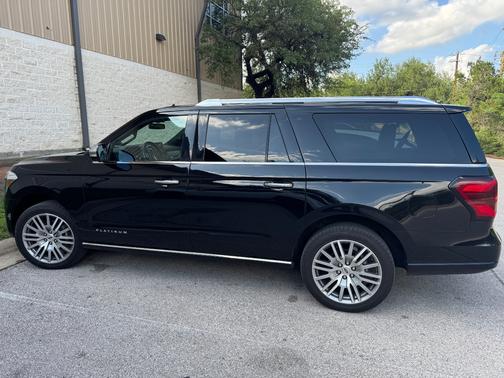 Black 2023 Ford Expedition Max Platinum
