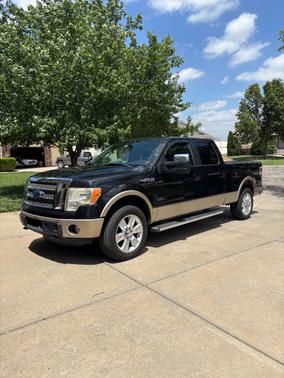 Black 2012 Ford F-150 Lariat