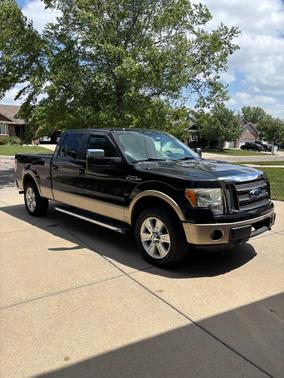 Black 2012 Ford F-150 Lariat