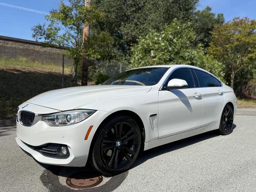 White 2017 BMW 430 i