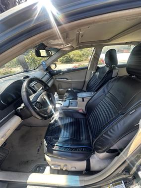 Green 2012 Toyota Camry Hybrid XLE