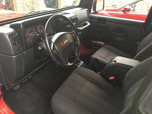 Red 2005 Jeep Wrangler Sport