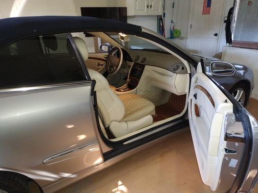 Gray 2006 Mercedes-Benz CLK-Class 350 Cabriolet