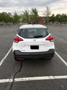 White 2020 Nissan Kicks S