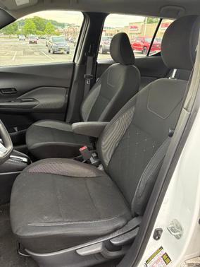 White 2020 Nissan Kicks S