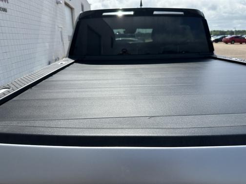 2024 Rivian R1T Adventure Performance Dual-Motor Max Package