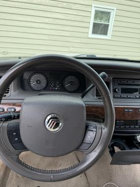 2008 Mercury Grand Marquis LS