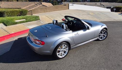 Silver 2015 Mazda MX-5 Miata Grand Touring