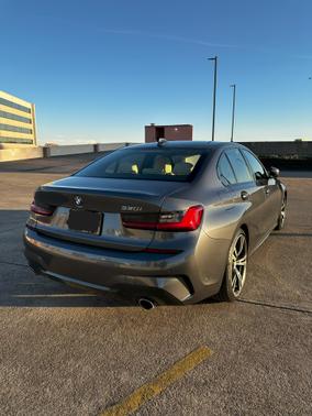 2021 BMW 330 i