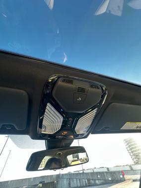 2021 BMW 330 i