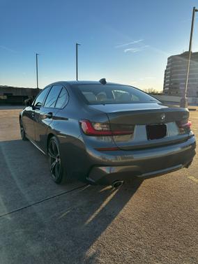 2021 BMW 330 i