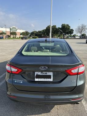 Green 2015 Ford Fusion Energi SE Luxury