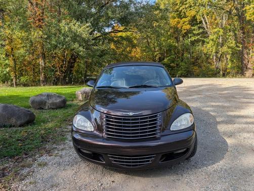 Purple 2005 Chrysler PT Cruiser GT