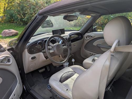 Purple 2005 Chrysler PT Cruiser GT