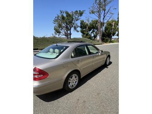 2005 Mercedes-Benz E-Class E320