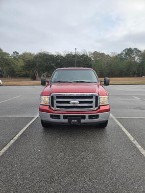 2005 Ford Excursion XLT