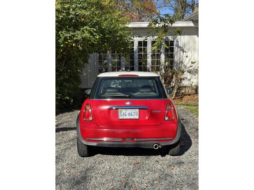2005 MINI Cooper Base