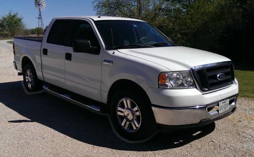 White 2008 Ford F-250 XLT Crew Cab Super Duty