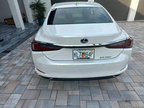 White 2020 Lexus ES 350 Base