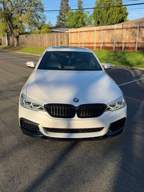 2017 BMW 540 i