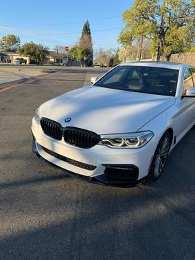 2017 BMW 540 i