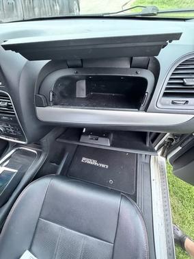 White 2016 Dodge Grand Caravan R/T