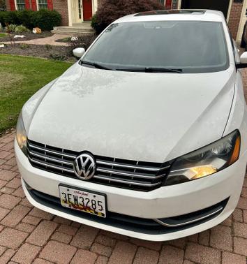 2014 Volkswagen Passat 2.0L TDI DSG SE w/Sunroof