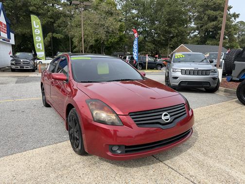 Red 2009 Nissan Altima 2.5 S