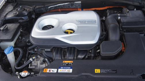 Black 2017 Hyundai SONATA Hybrid SE