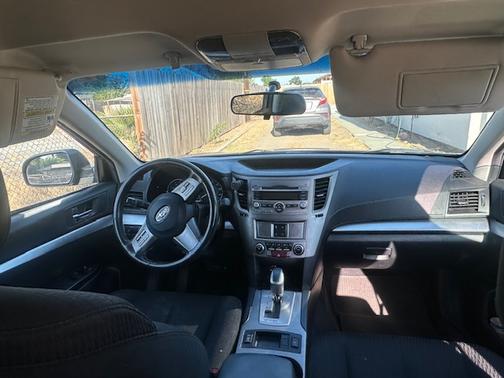 2011 Subaru Outback 2.5 i Premium
