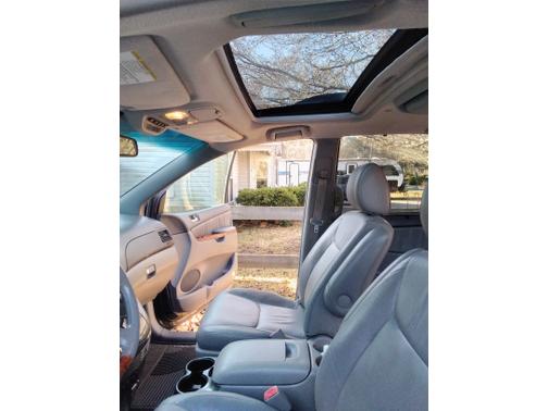 2010 Toyota Sienna XLE Limited