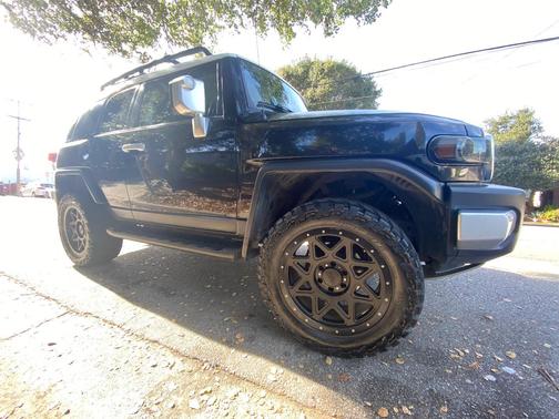 Black 2007 Toyota FJ Cruiser Base