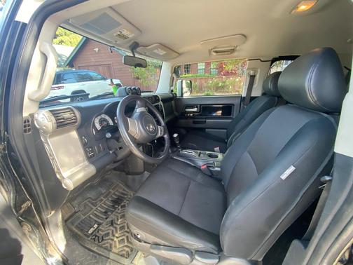 Black 2007 Toyota FJ Cruiser Base