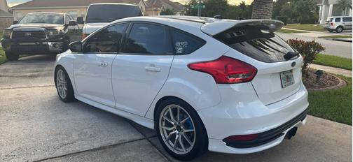 2016 Ford Focus ST Base
