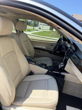 Black 2011 BMW 335 i