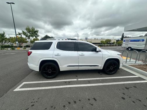 White 2017 GMC Acadia Denali