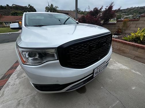 White 2017 GMC Acadia Denali