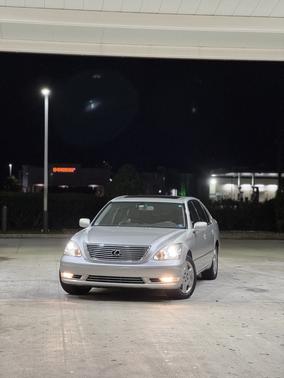 2004 Lexus LS 430 Base