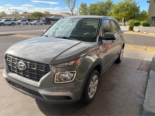 Gray 2020 Hyundai VENUE SE