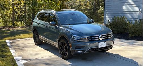 Blue 2019 Volkswagen Tiguan 2.0T SEL Premium