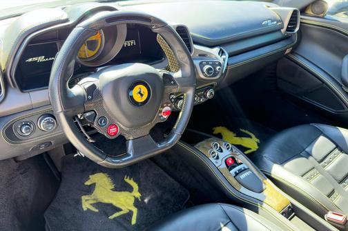 Black 2010 Ferrari 458 Italia Base