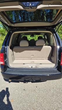 2004 Ford Explorer Limited