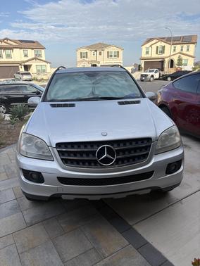 Silver 2007 Mercedes-Benz M-Class ML 350 4MATIC