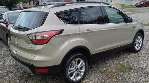 Beige 2018 Ford Escape SEL