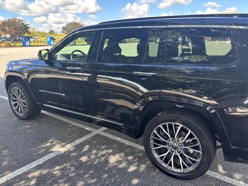 2024 Jeep Grand Cherokee L Summit Reserve